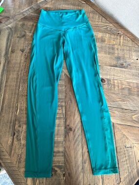 aerie OFFLINE leggings with mesh detail